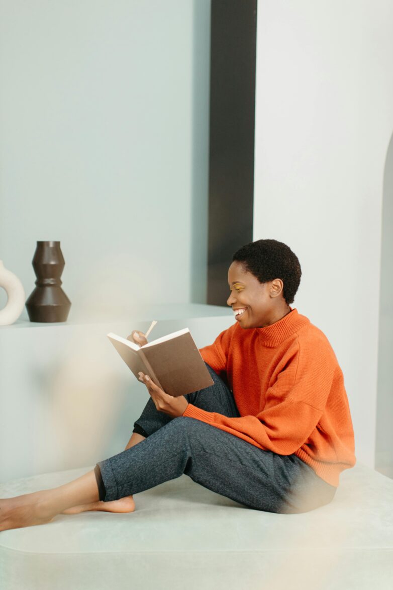 Life Coaching vs. Therapy vs. Spiritual Readings: What’s Right for You?