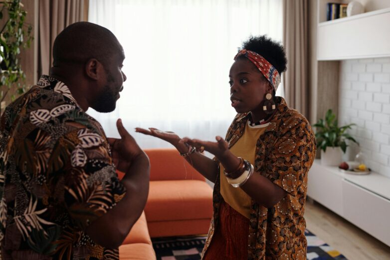 You Keep Showing Up. But Are They? 7 Signs Your Relationship Is One-Sided